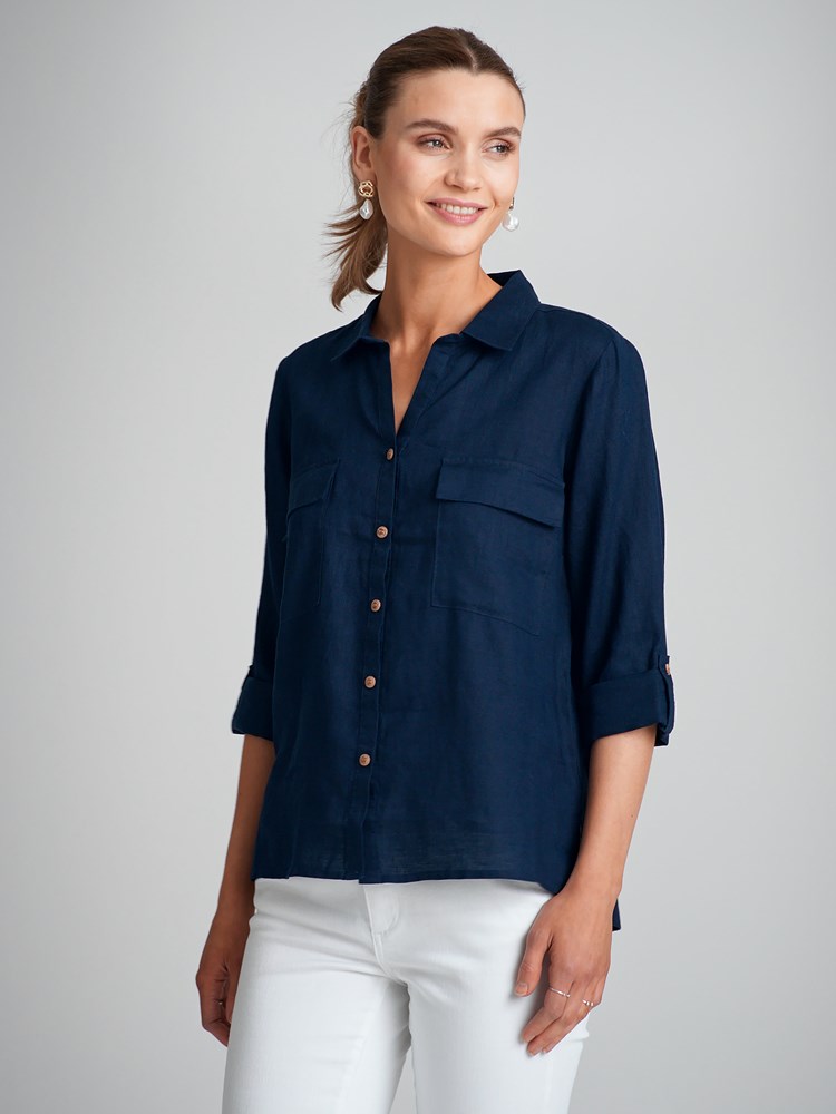 Meghan linskjorte 7503186_EM1-MARIEPHILIPPE-H23-Modell-Front_chn=match_7625_Meghan linskjorte EM1_Meghan linskjorte EM1 7503186.jpg_Front||Front