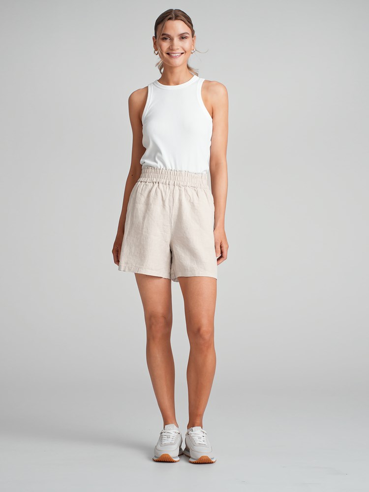 Diondra linshorts 7503365_I2X-DONNA-H23-Modell-Front_chn=match_5701_Diondra linshorts I2X 7503365.jpg_Front||Front