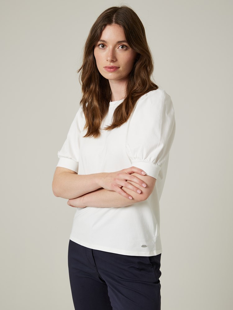 Belinda topp 7503458_O68-JEANPAUL-S23-Modell-Front_3080_Belinda topp O68 7503458.jpg_Front||Front