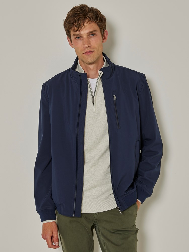 Beck jakke 7503518_EM6-JEANPAUL-S23-Modell-Front_1178_Beck jakke EM6.jpg_Front||Front