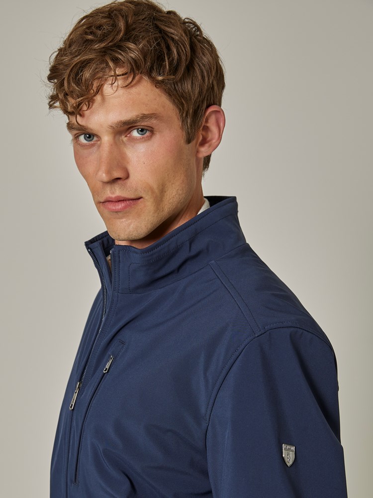 Beck jakke 7503518_EM6-JEANPAUL-S23-Modell-Front_2852_Beck jakke EM6.jpg_Front||Front