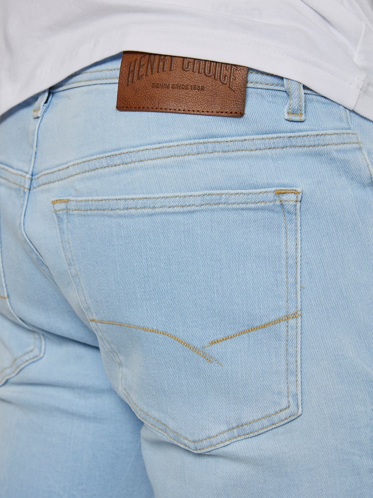 Slim Bill comfort jeans 7503686_DAH-HENRYCHOICE-S23-Modell-Front_chn=boys_6489_Slim Bill comfort jeans DAH.jpg_Front||Front