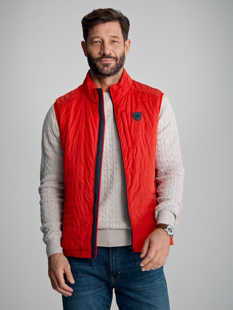 Hamden vest 7503728_K3O-REDFORD-S23-Modell-Front_chn=match_6280.jpg_Front