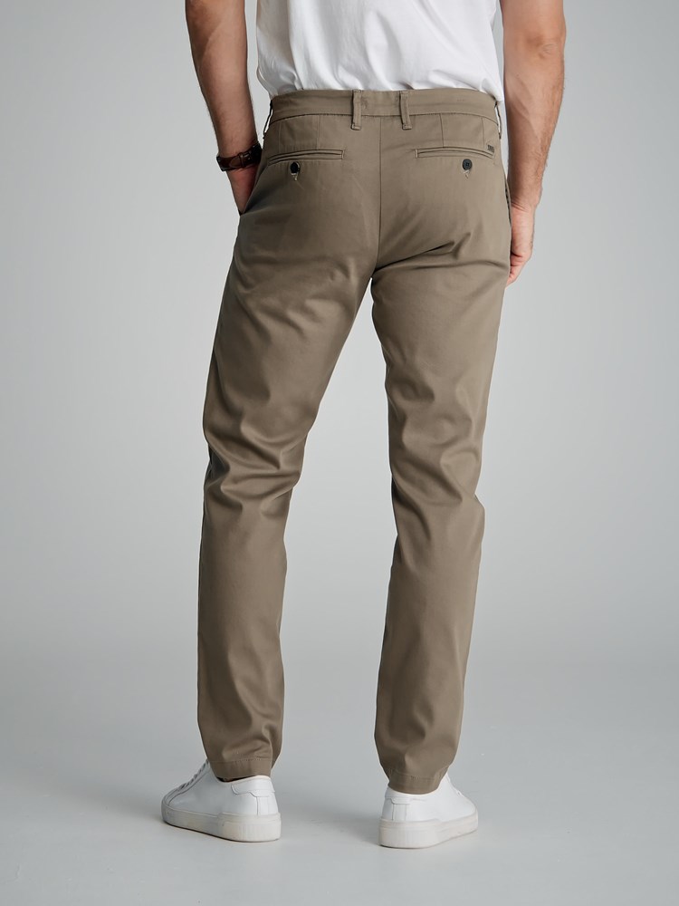 Forli chinos 7503739_GMR-MARIOCONTI-S23-Modell-Back_chn=match_8550.jpg_Back||Back