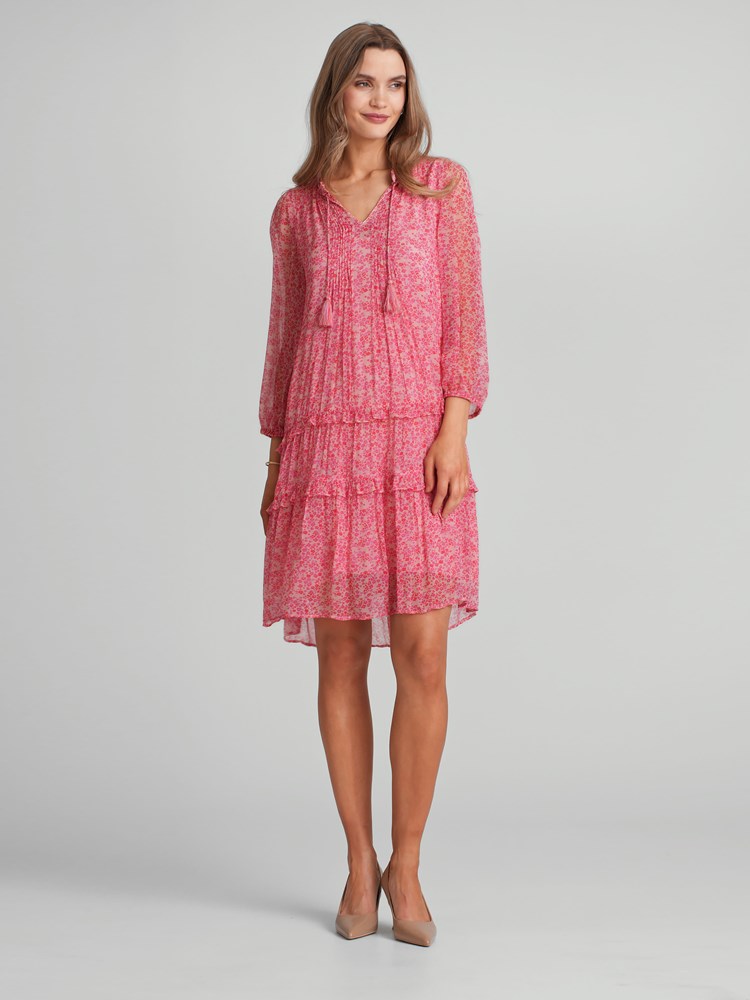 Alicia kjole 7503746_MOB-MARIEPHILIPPE-H23-Modell-Front_chn=match_7098.jpg_Front||Front