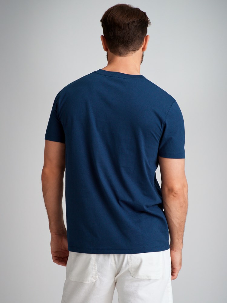 Bocca t-skjorte 7503847_EGV-MARIOCONTI-H23-Modell-Back_chn=match_8831.jpg_Back||Back