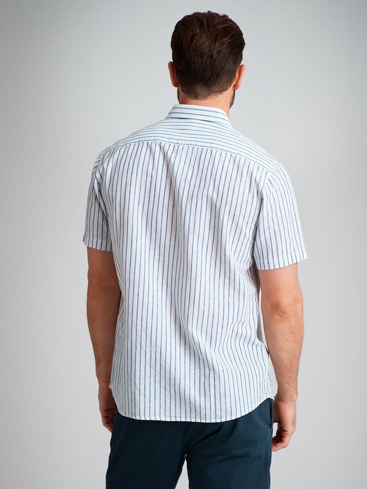 Elia stripete linmiks skjorte 7503858_EGZ-REDFORD-H23-Modell-Back_chn=match_8145.jpg_Back||Back