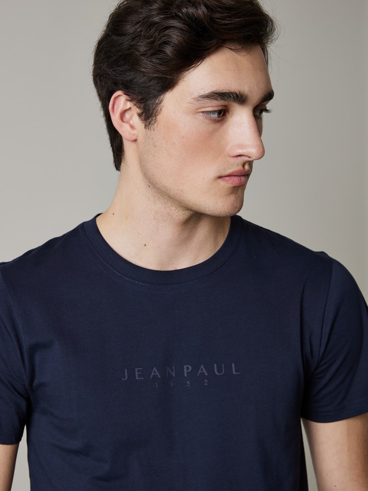Rodin T-skjorte 7503993_EM6-JEANPAUL-A23-Modell-Front_1253_Rodin T-skjorte EM6.jpg_Front||Front