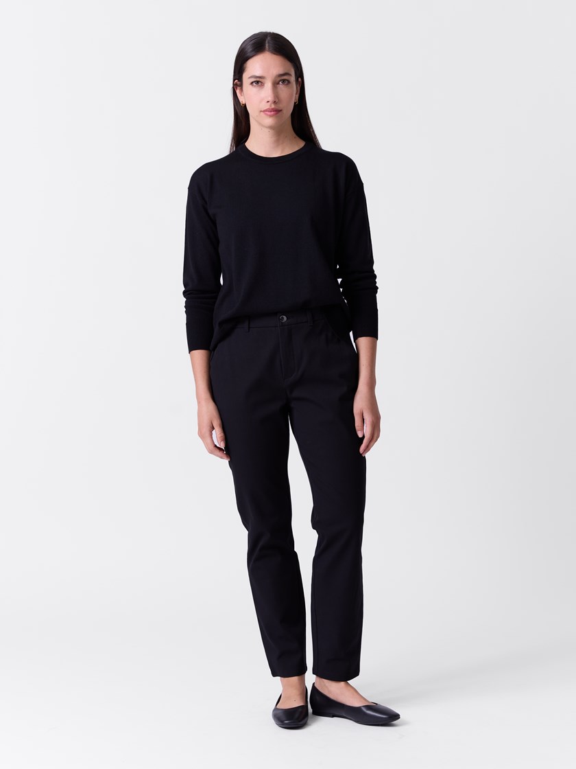 7504031 ID2 7504031_ID2-MARIEPHILIPPE-NOS-Modell-Front_chn=match_8446_Paris chinos ID2.jpg_Front