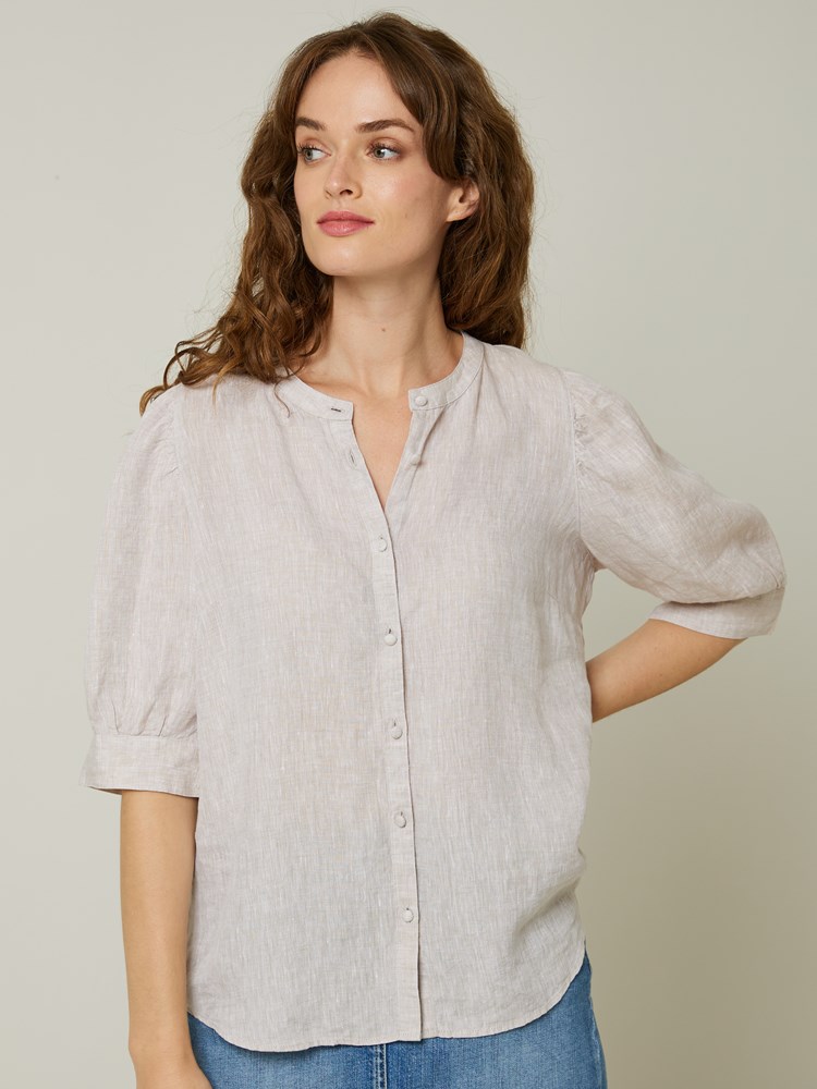 Lisa linbluse 7504098_I4Y-JEANPAUL-H23-Front_8563_Lisa linbluse I4Y_Lisa linbluse I4Y 7507090.jpg_