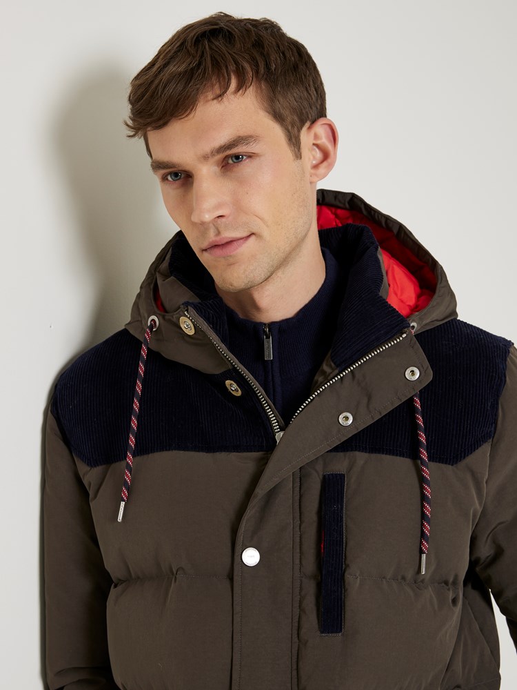 Neil dunjakke 7504192_AIE-JEANPAUL-A23-Modell-Front_1680.jpg_Front||Front