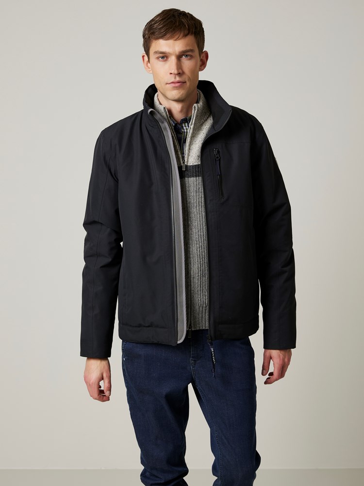 Pessac jakke 7504229_C25-JEANPAUL-A23-Modell-Front_6449_Pessac jakke C25.jpg_Front||Front