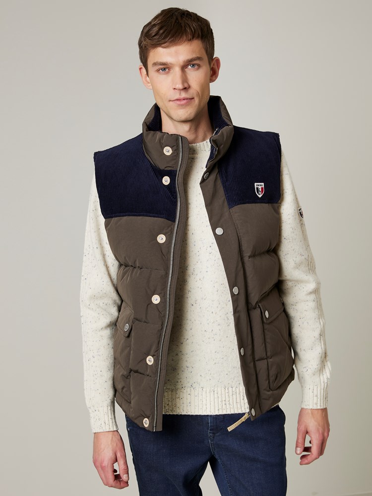 Neil dunvest 7504283_AIE-JEANPAUL-A23-Modell-Front_4397_Neil dunvest AIE.jpg_Front||Front