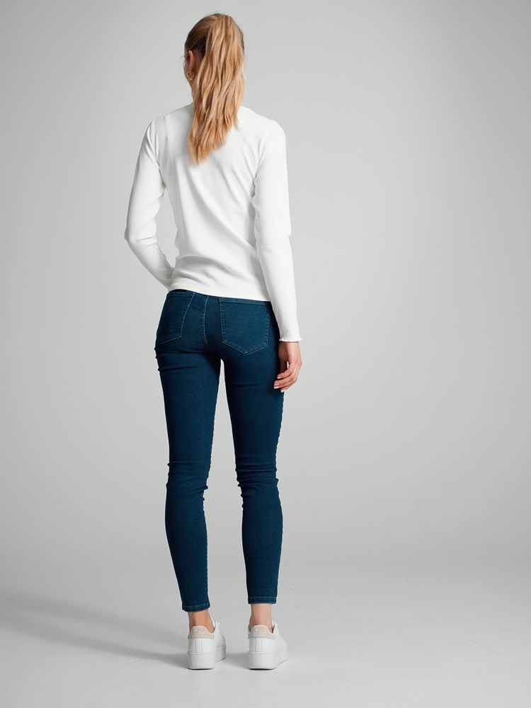 Kelly topp 7504337_O79-VAVITE-A23-Modell-Back_chn=match_9962_Kelly topp O79_Kelly topp O79 7504337.jpg_Back||Back