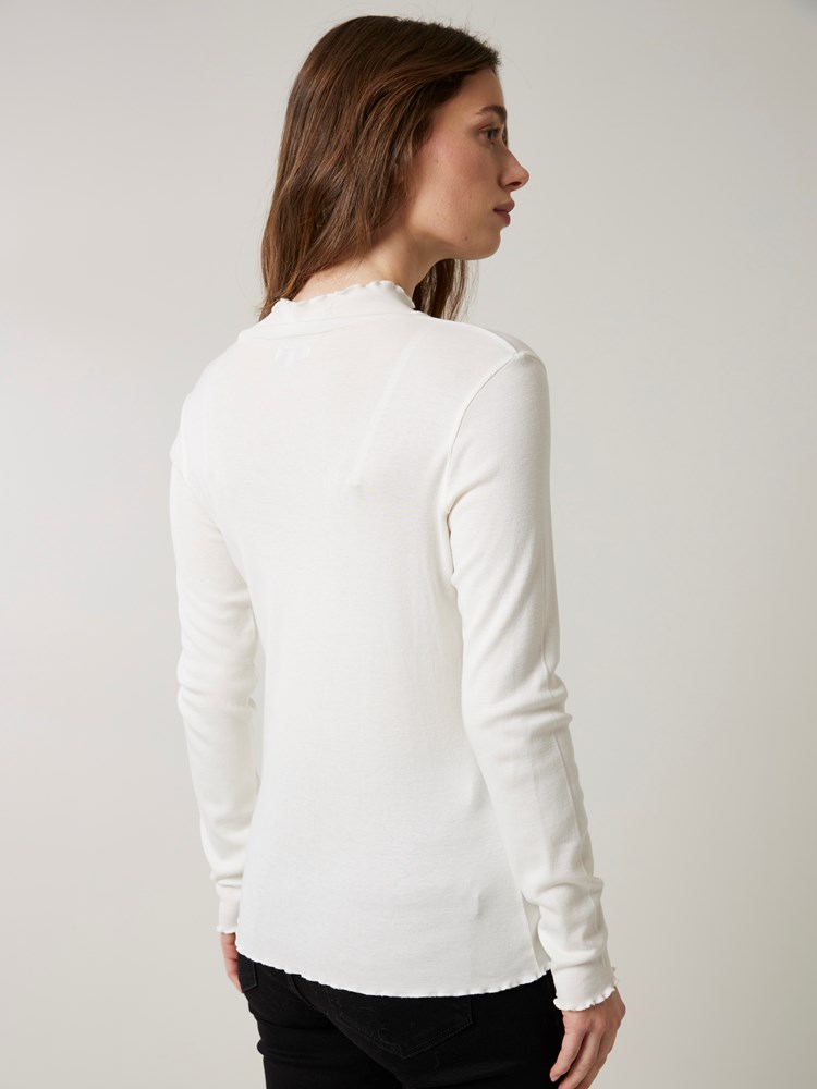 Arianne topp 7504339_O79-JEANPAUL-A23-Modell-Front_3118_Arianne topp O79_Arianne topp O79 7504339.jpg_Front||Front