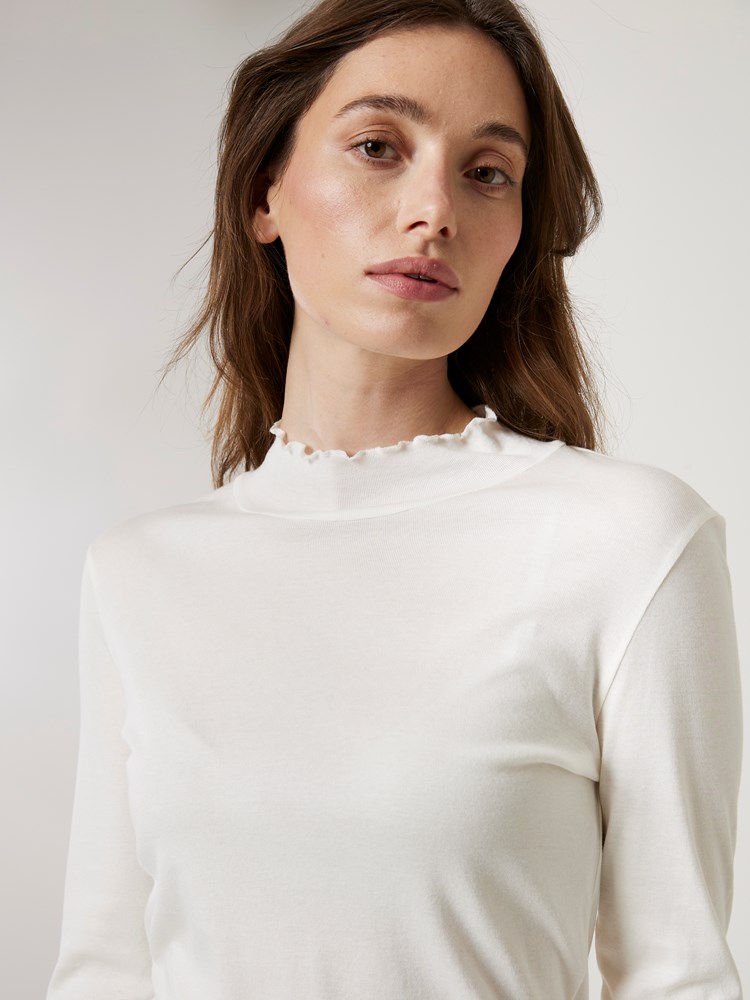 Arianne topp 7504339_O79-JEANPAUL-A23-Modell-Front_6849_Arianne topp O79_Arianne topp O79 7504339.jpg_Front||Front