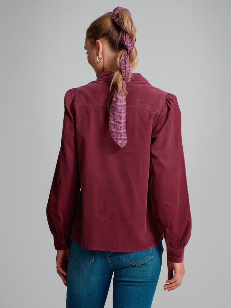Gianna bluse 7504353_MWH-VAVITE-A23-Modell-Back_chn=match_3210_Gianna bluse MWH_Gianna bluse MWH 7504353.jpg_Back||Back