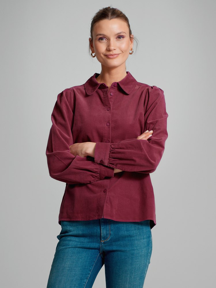 Gianna bluse 7504353_MWH-VAVITE-A23-Modell-Front_chn=match_1668_Gianna bluse MWH_Gianna bluse MWH 7504353.jpg_Front||Front