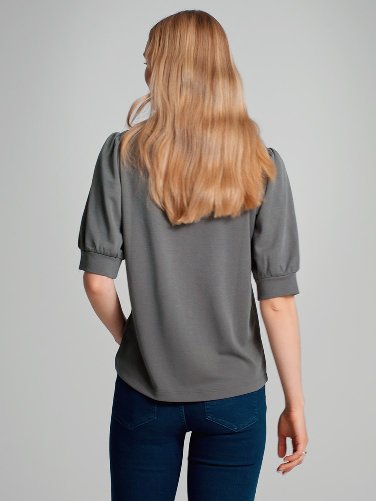 Valensia topp 7504360_GOZ-MARIEPHILIPPE-A23-Modell-Back_chn=match_5999.jpg_Back||Back