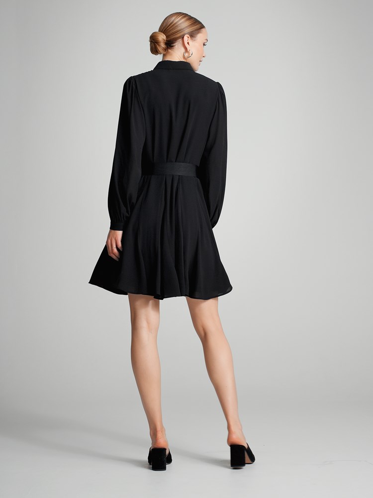 Demi kjole 7504457_CAB-DONNA-A23-Modell-Back_chn=match_1360_Demi kjole CAB_Demi kjole CAB 7504457.jpg_Back||Back