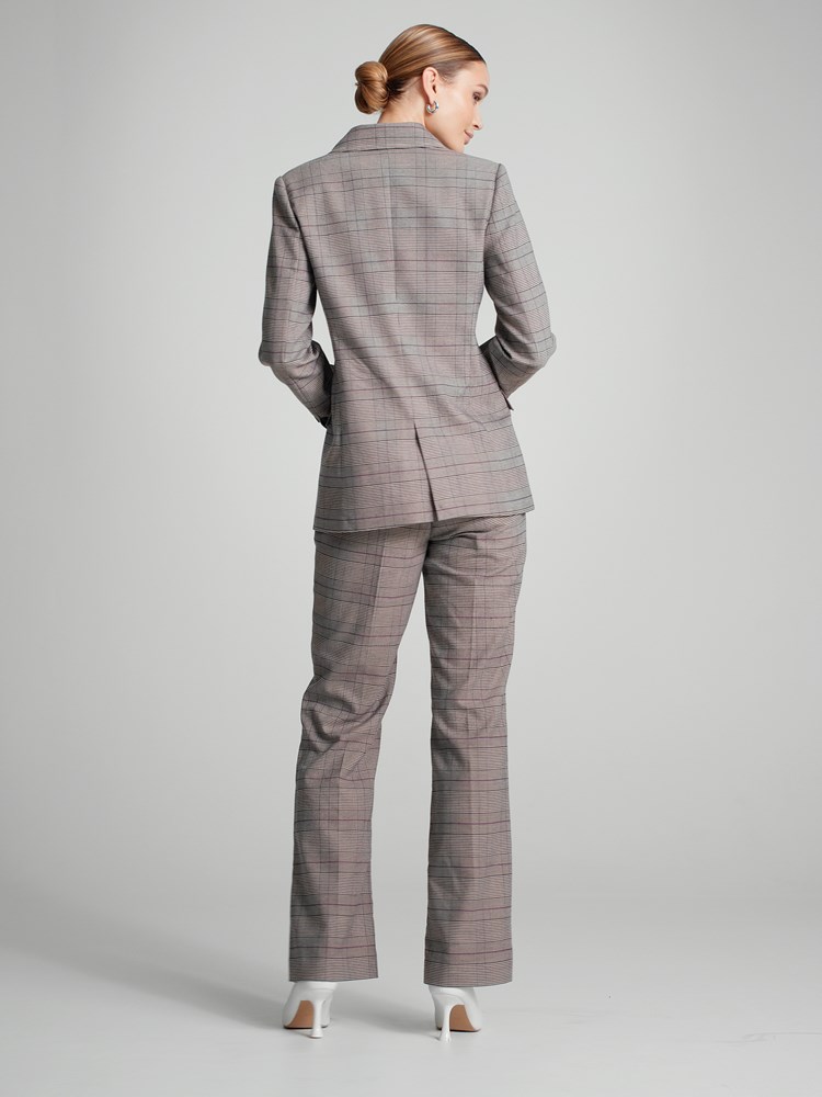 Catja rutet blazer 7504520_AFC-MARIEPHILIPPE-A23-Modell-Back_chn=match_6058_Catja rutet blazer AFC 7504520.jpg_Back||Back