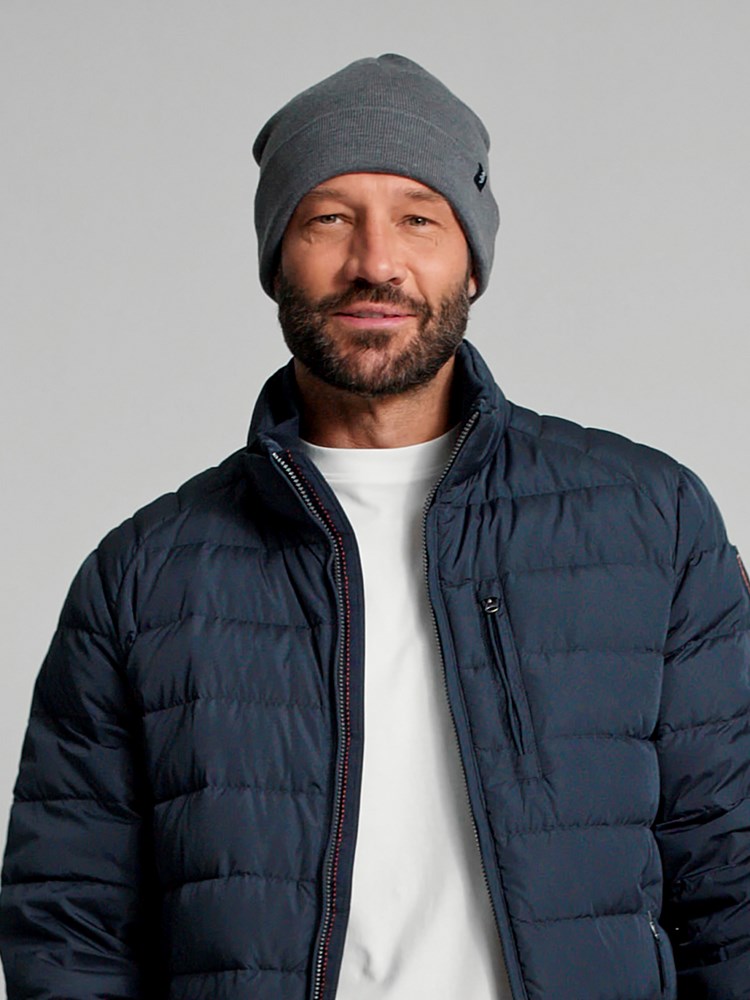 Mitch Lue 7504528_IGE-REDFORD-A23-Modell-Front_chn=match_8545.jpg_Front||Front