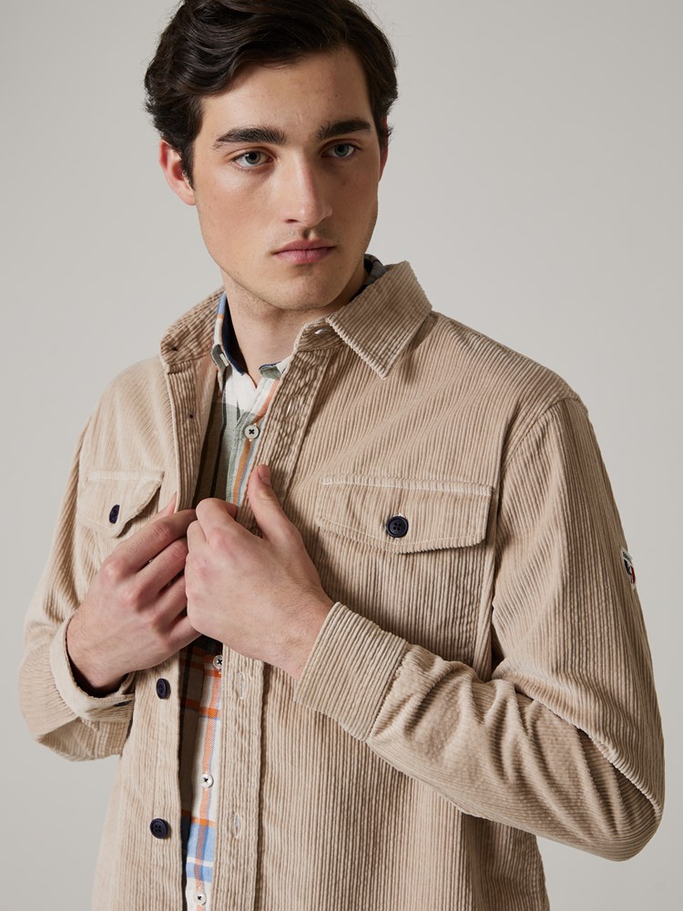 Aron cord skjortejakke 7504544_I4C-JEANPAUL-A23-Modell-Front_2226_Aron cord skjortejakke I4C.jpg_Front||Front