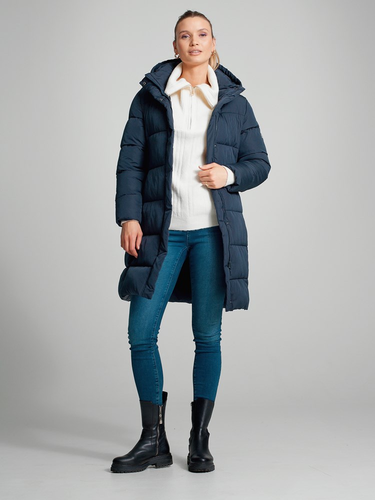 Pia jakke 7504567_EM6-VAVITE-A23-Modell-Front_chn=match_2533_Pia jakke EM6_Pia jakke EM6 7504567.jpg_Front||Front