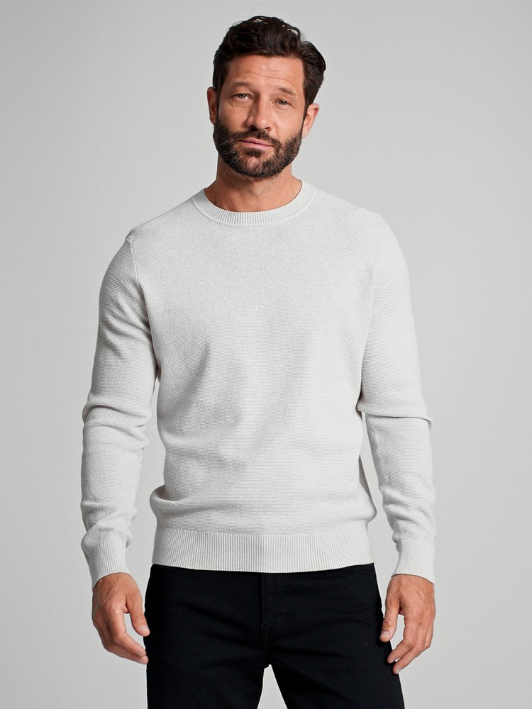 Leo genser 7504606_I2X-MARIOCONTI-A23-Modell-Front_chn=match_1217.jpg_Front||Front