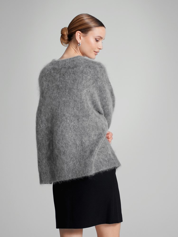Elyse genser 7504607_IFH-DONNA-A23-Modell-Back_chn=match_6172_Elyse genser IFH_Elyse genser IFH 7504607.jpg_Back||Back