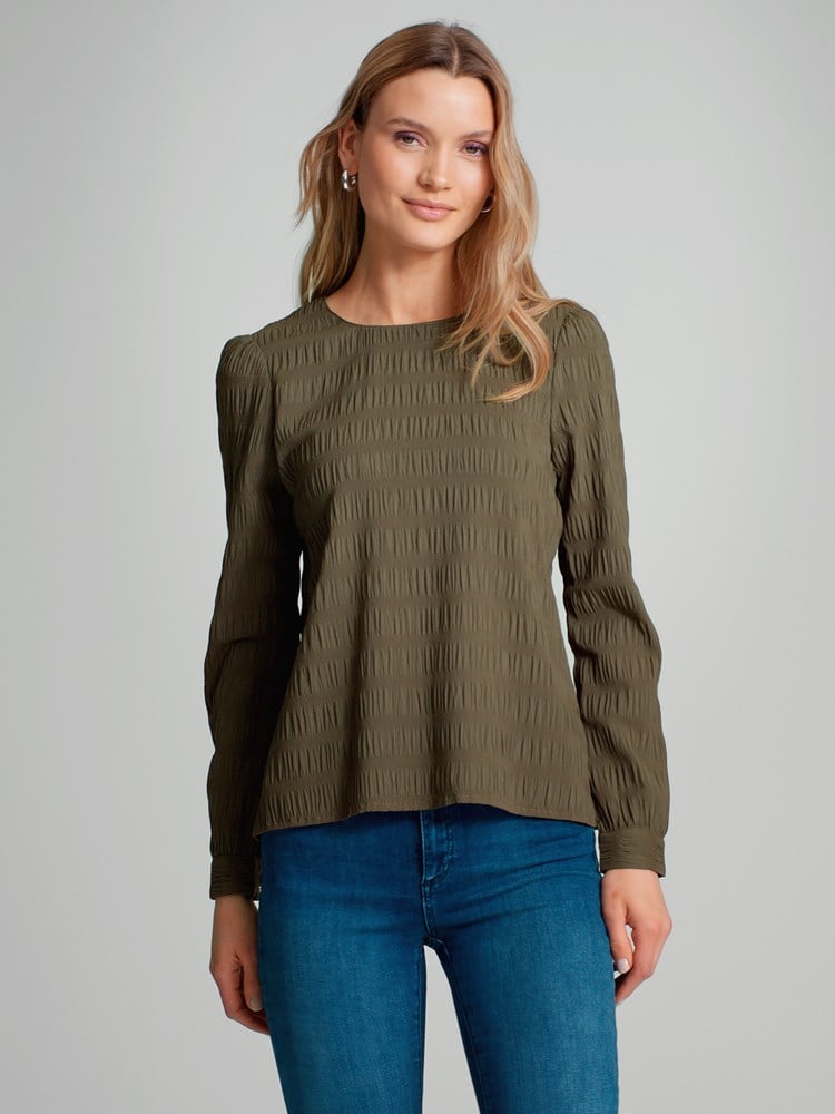 Ellie bluse 7504615_GOZ-VAVITE-A23-Modell-Front_chn=match_3063_Ellie bluse GOZ_Ellie bluse GOZ 7504615.jpg_Front||Front