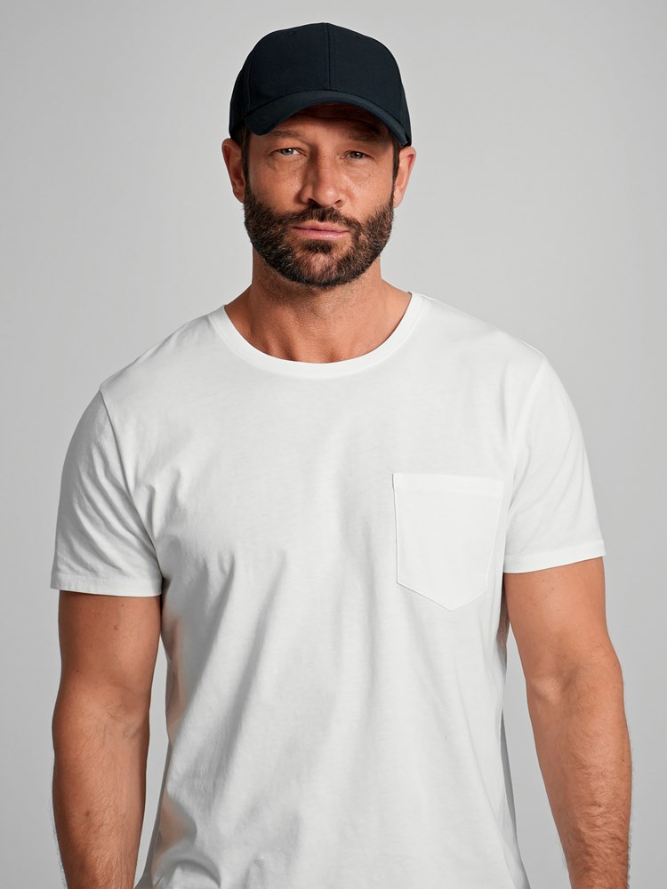 Dani caps 7504851_C27-MARIOCONTI-A23-Modell-Front_chn=match_6414_Dani caps C27.jpg_Front||Front