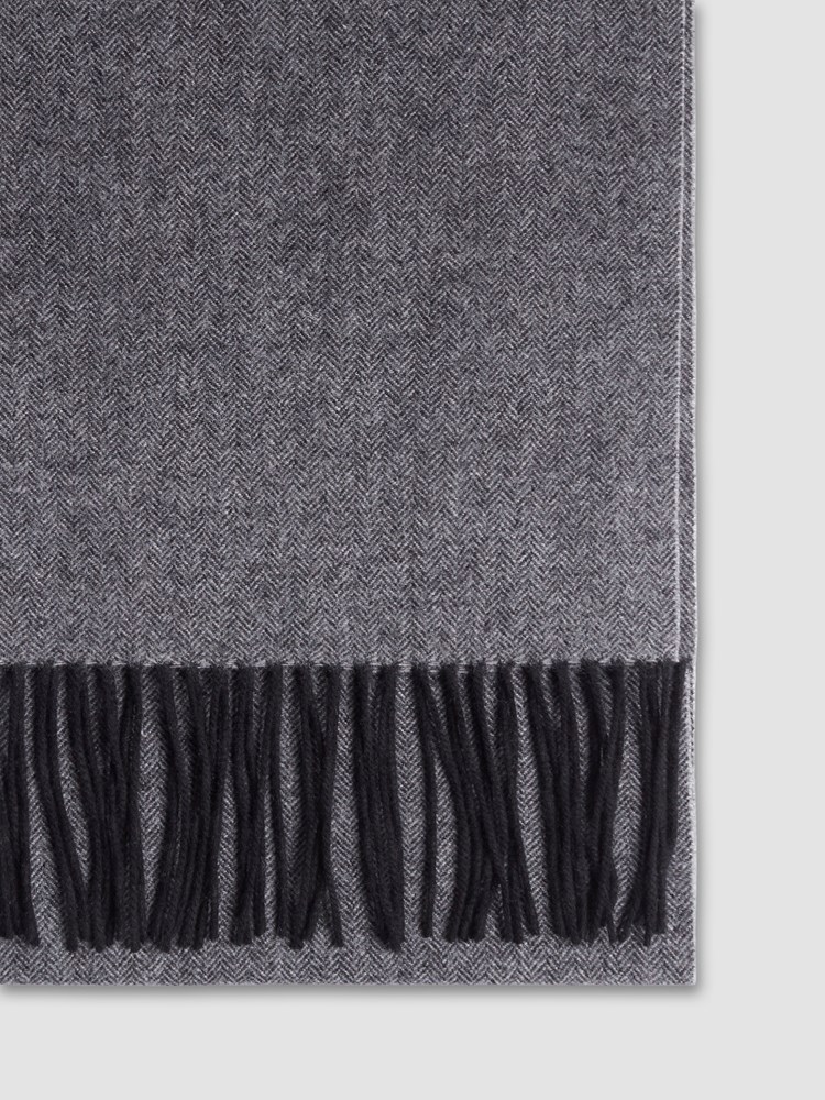Vero ullskjerf 7504926_I7Z-MARIOCONTI-A23-Front_3856_Vero ullskjerf.jpg_Front||Front