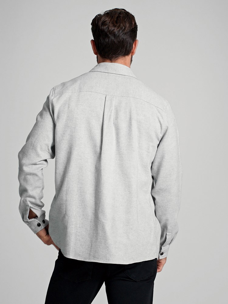Samuel storskjorte 7504934_I4K-MARIOCONTI-A23-Modell-Back_chn=match_9837.jpg_Back||Back