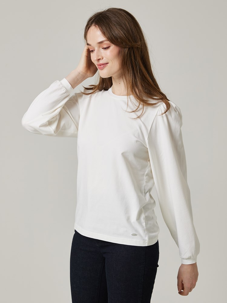 Belinda topp 7504971_O79-JEANPAUL-W23-Modell-Front_7832_Belinda topp O79_Belinda topp O79 7504971.jpg_Front||Front