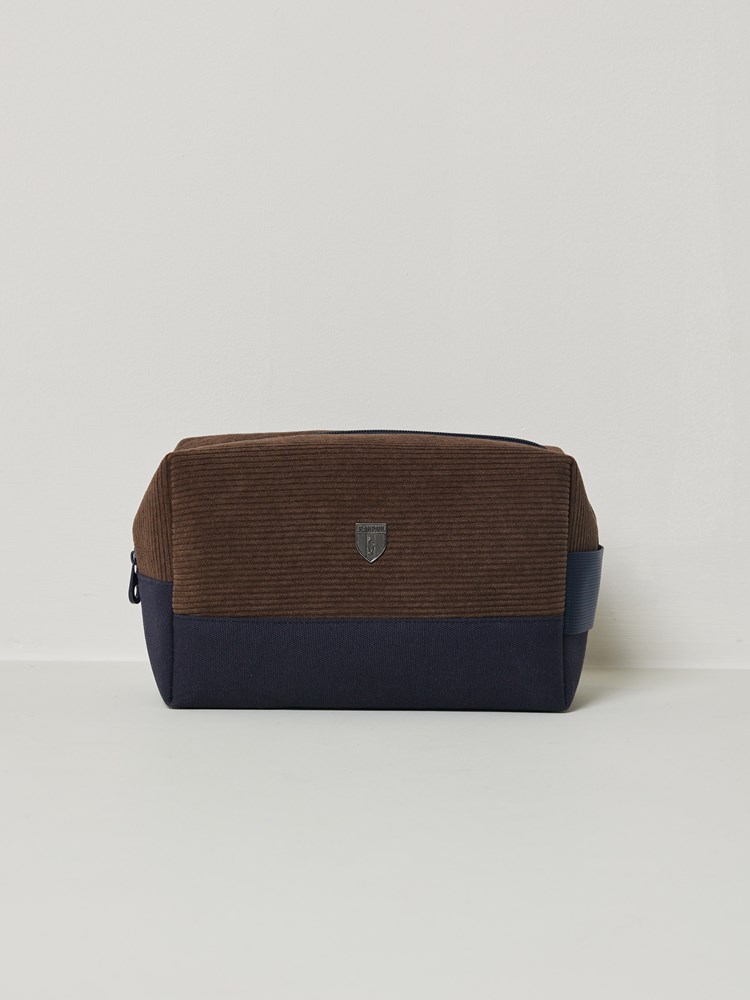 Raoul toalettmappe 7505111_AFQ-JEANPAUL-W23-Front_304_Raoul toalettmappe AFQ.jpg_Front||Front