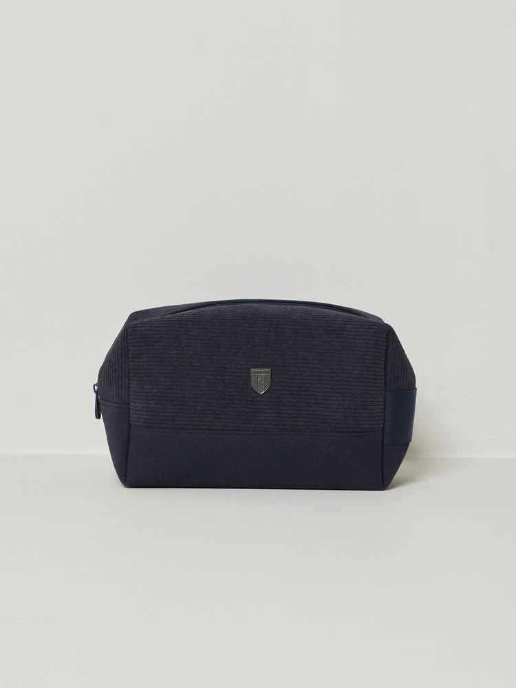 Raoul toalettmappe 7505111_EM6-JEANPAUL-W23-Front_5540_Raoul toalettmappe EM6.jpg_Front||Front