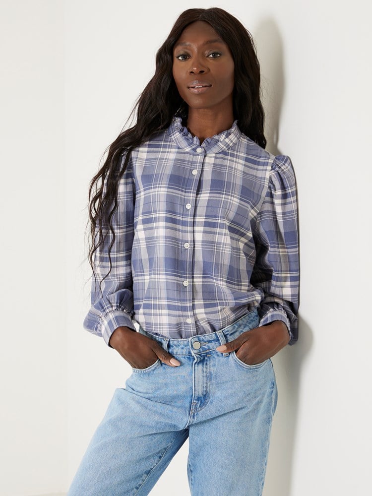 Lise skjorte 7505216_ECG-JEANPAUL-W23-Modell-Front_6026_Lise skjorte ECG_Lise skjorte ECG 7505216.jpg_Front||Front