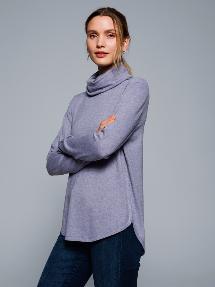 Cheryl genser 7505271_EOG-VAVITE-W23-Modell-Front_chn=match_9354_Cheryl genser EOG 7505271.jpg_Front||Front