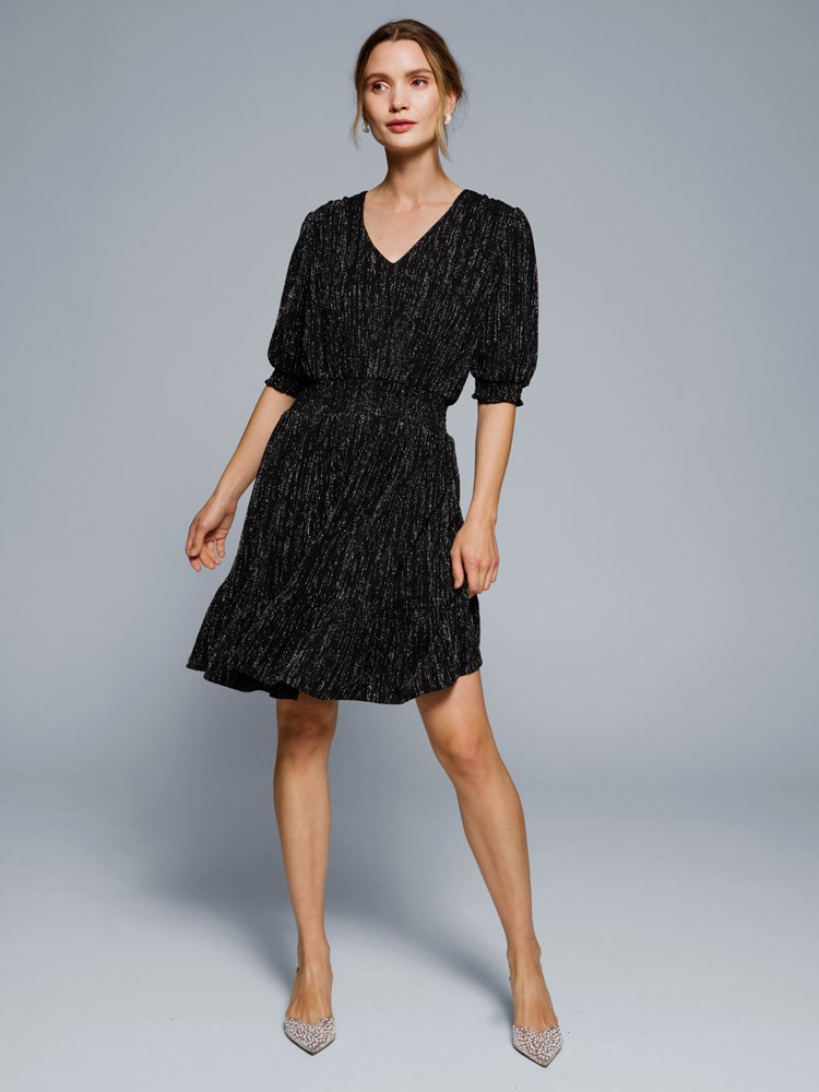 Nyla kjole 7505353_CAB-VAVITE-W23-Modell-Front_chn=match_7566_Nyla kjole CAB 7505353.jpg_Front||Front