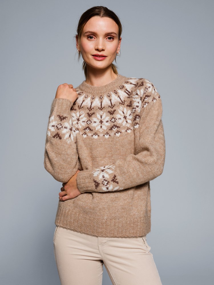 Alicia genser 7505418_A2G-VAVITE-W23-Modell-Front_chn=match_1757_Alicia genser A2G_Alicia genser A2G 7505418.jpg_Front||Front