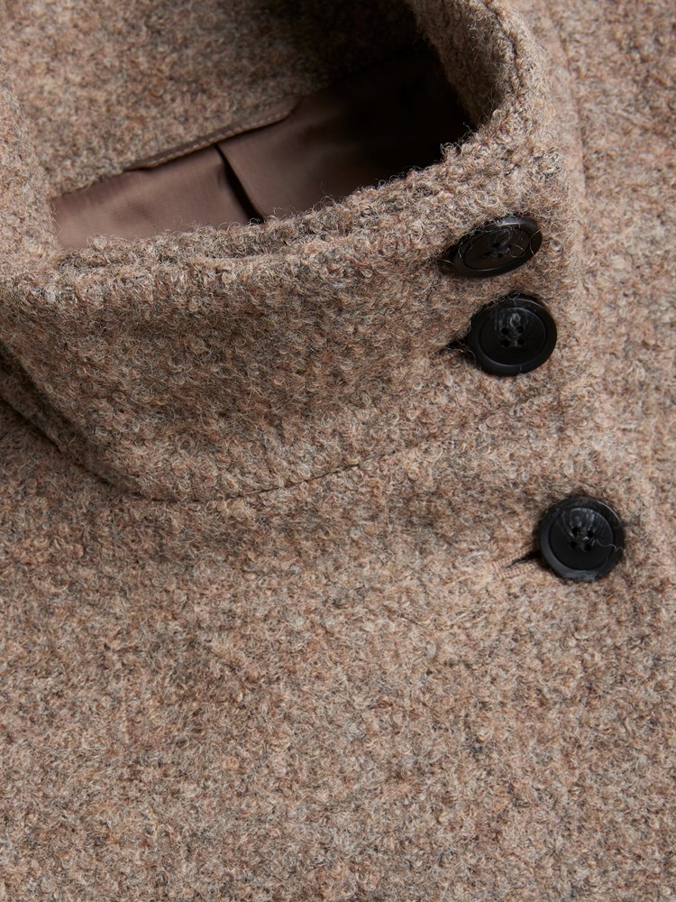 Marita boucle jakke 7505441_AMU-MARIEPHILIPPE-A23-Front_7297_Marita boucle jakke.jpg_Front||Front