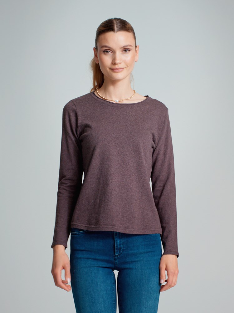 Lucilla genser 7505537_AIK-VAVITE-A23-Modell-Front_chn=match_1192_Lucilla genser AIK_Lucilla genser AIK 7505537.jpg_Front||Front