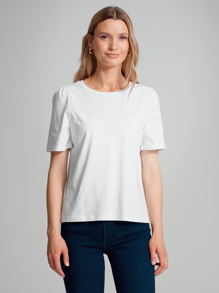 Olivia pufferm t-skjorte 7505561_O79-VAVITE-A23-Modell-Front_chn=match_2505_Olivia pufferm t-skjorte O79.jpg_Front||Front