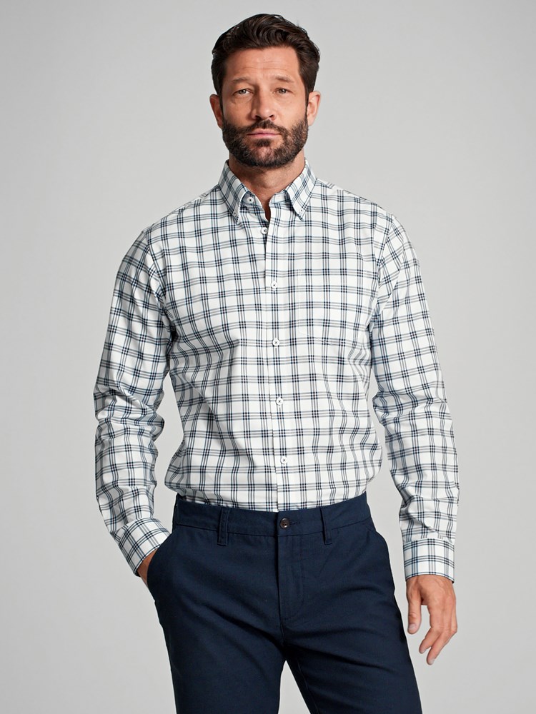 Røst skjorte 7505592_O79-ALVO-A23-Modell-Front_chn=match_193.jpg_Front||Front