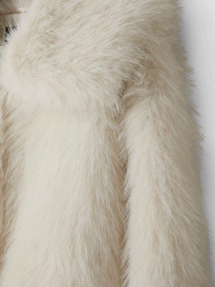 Fiona fake fur jakke 7505613_O79-DONNA-W23-Front_2872_Fiona fake fur jakke O79_Fiona fake fur jakke O79 7505613.jpg_Front||Front