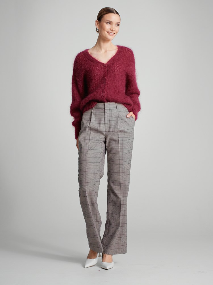 Stina cardigan 7505623_MWH-MARIEPHILIPPE-A23-Modell-Front_chn=match_9919_Stina cardigan MWH_Stina cardigan MWH 7505623.jpg_Front||Front