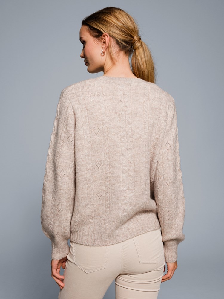 Iris cardigan 7505732_A2G-VAVITE-W23-Modell-Back_chn=match_8575_Iris cardigan A2G_Iris cardigan A2G 7505732.jpg_Back||Back