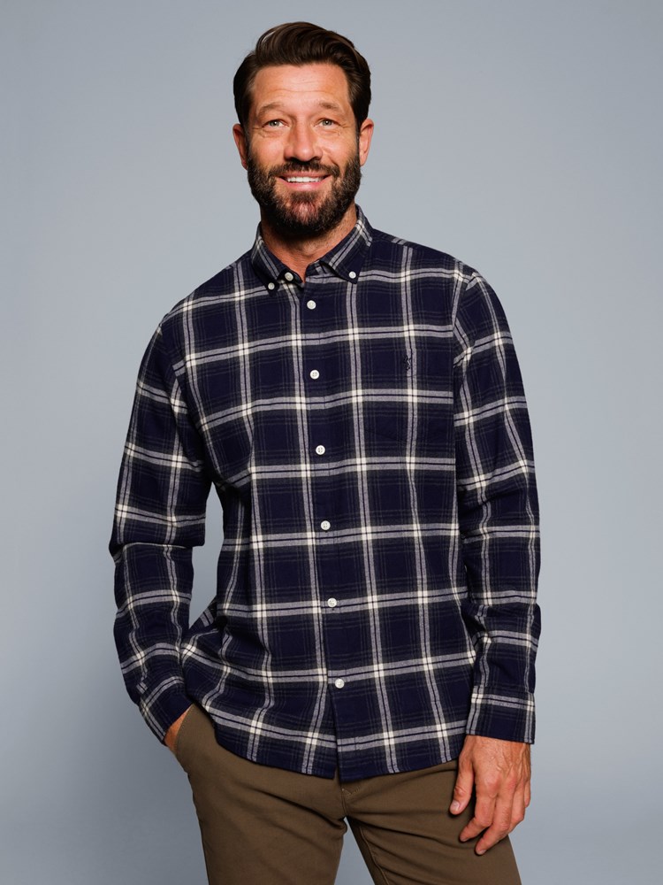 Lumber skjorte 7505878_C29-REDFORD-W23-Modell-Front_chn=match_244_Lumber skjorte C29 7505878.jpg_Front||Front