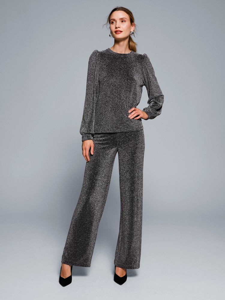 Emiko glitterbukse 7505886_I3V-DONNA-W23-Modell-Front_chn=match_7418_Emiko glitterbukse I3V 7505886.jpg_Front||Front